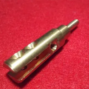 Pieza fabricada en latón