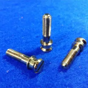 TORNILLOS EN LATÓN NIQUELADO